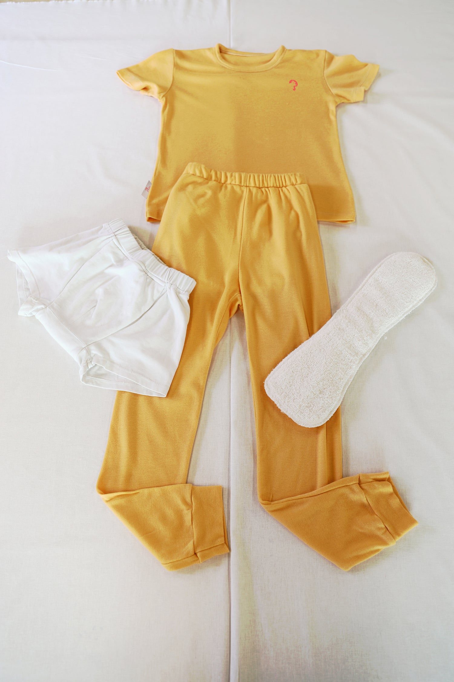 Pyjama anti pipi au lit