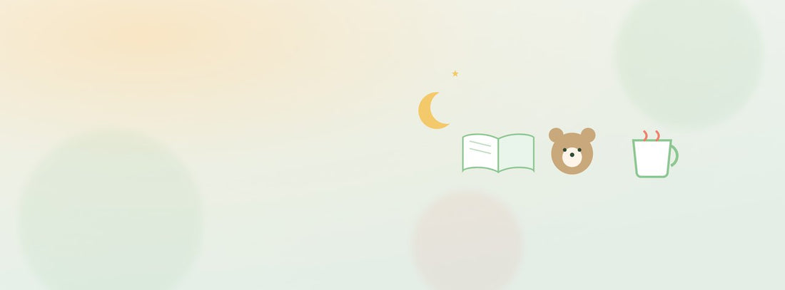 Lune, livre, doudou et tisane : une routine du soir apaisante et régulière.